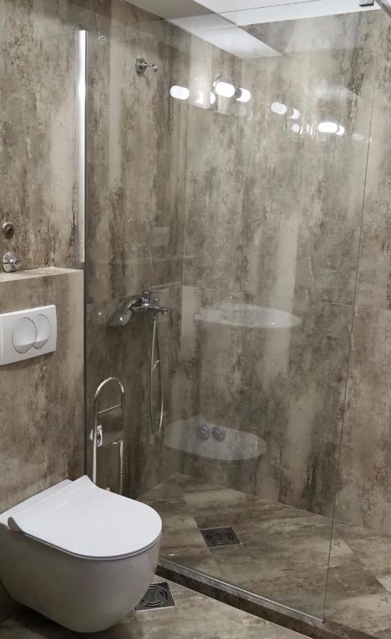 Urban Apartments Сутоморе Екстериор снимка