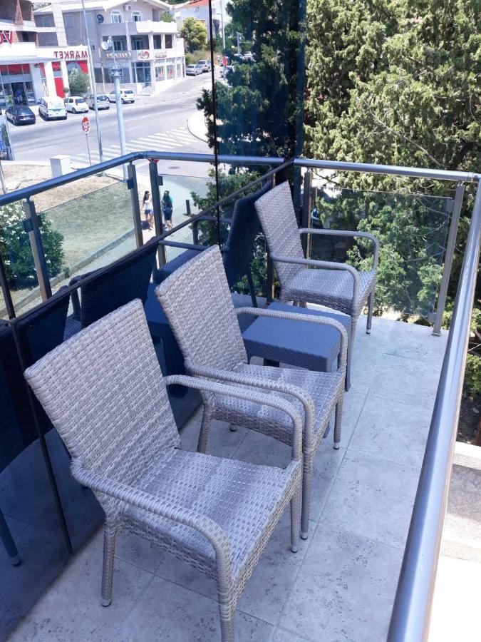 Urban Apartments Сутоморе Екстериор снимка
