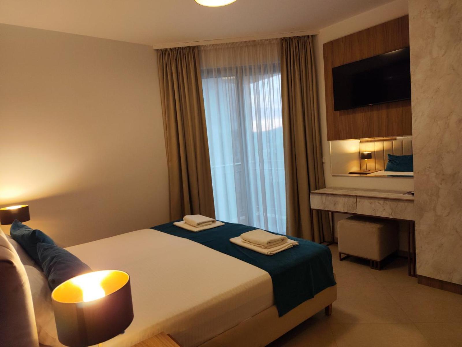 Urban Apartments Сутоморе Екстериор снимка